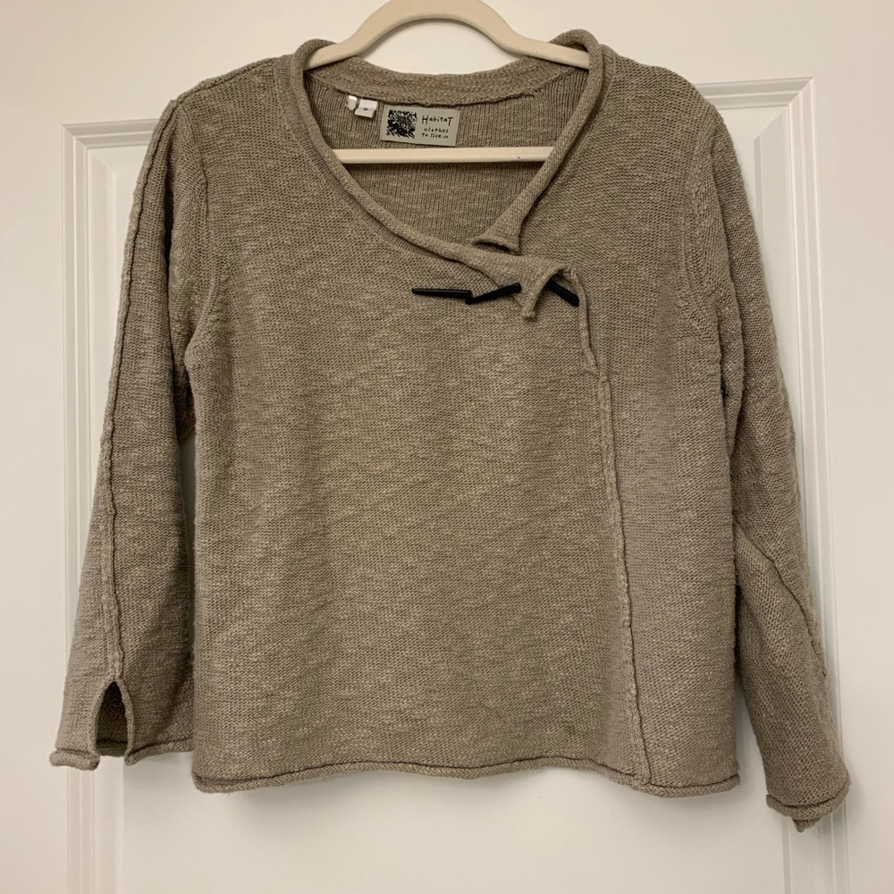 Habitat cotton sweater. Pet free, smoke free home. Nice weight, great for fall.